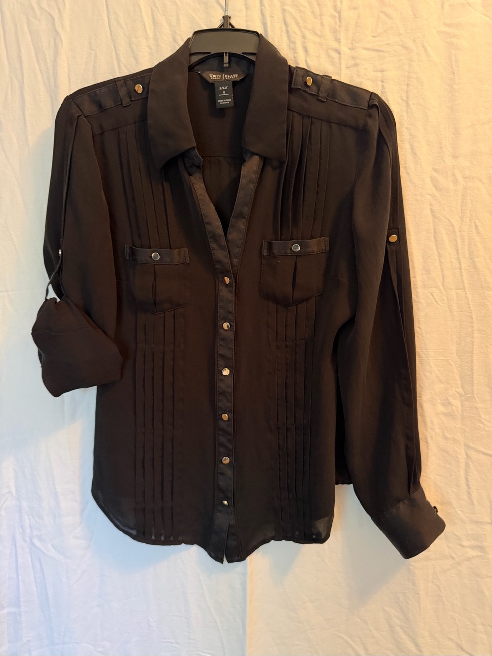 White House Black Market 100% Silk Blouse Size 4 Black Pintuck Roll-Tab Sleeve